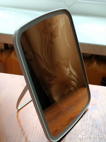 Зеркало с подсветкой