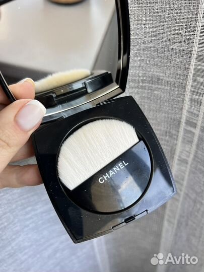 Пудра -хайлайтер Chanel
