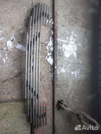 Декоративная накладкапереднего бампера Лифан х50