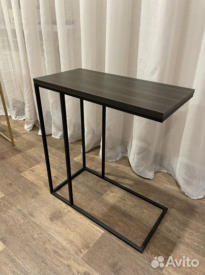 Придиванный столик Лофт