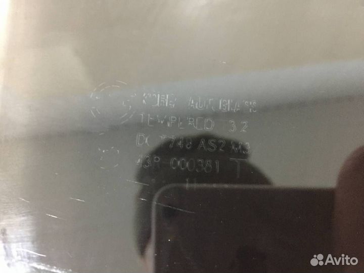 Стекло двери задней правой Hyundai Solaris 2010-20