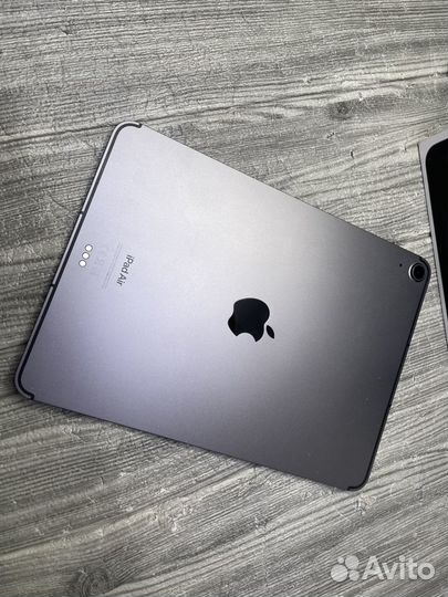 Планшет Apple iPad Air 2022 64Gb Wi-Fi + Cellular