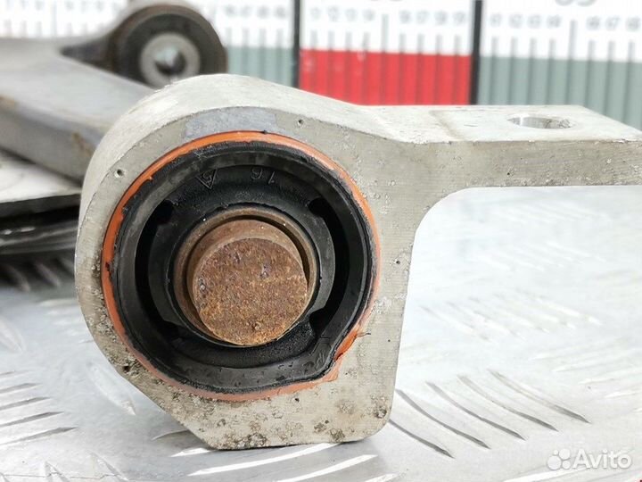 Рычаг передний левый для Peugeot-Citroen Picasso