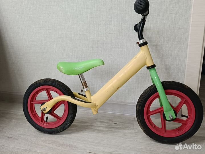 Беговел Triumf Active облегчённый бу