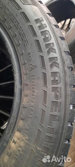 Nokian Tyres Hakkapeliitta 7 225/60 R17