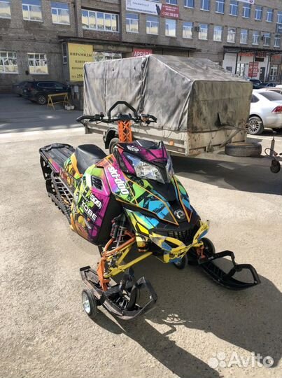 Brp Summit Xm 800 e-tek 154