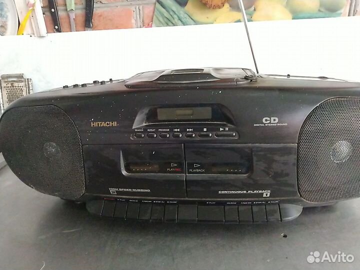 Музыкальный центр hitachi