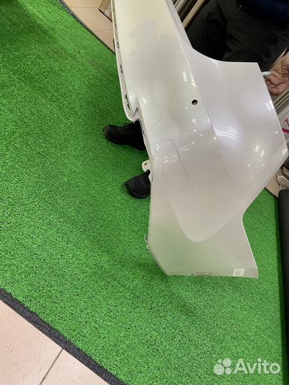 Задний бампер Toyota Camry 2020