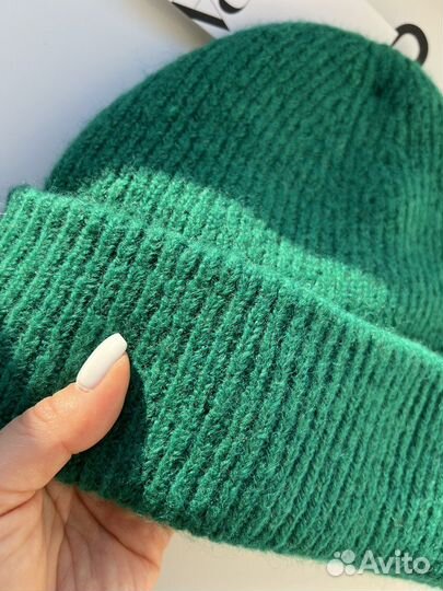 Шапка zara новая зелёная