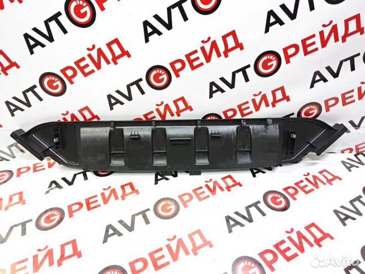 Накладка на телевизор Audi Q7 4L cjtc 02.05.2012