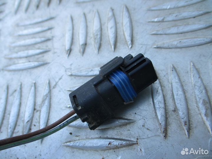 Проводка фонарей подсветки Volkswagen Crafter 2011