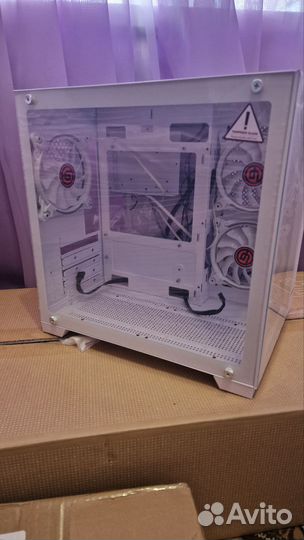 Игровой корпус для пк белый