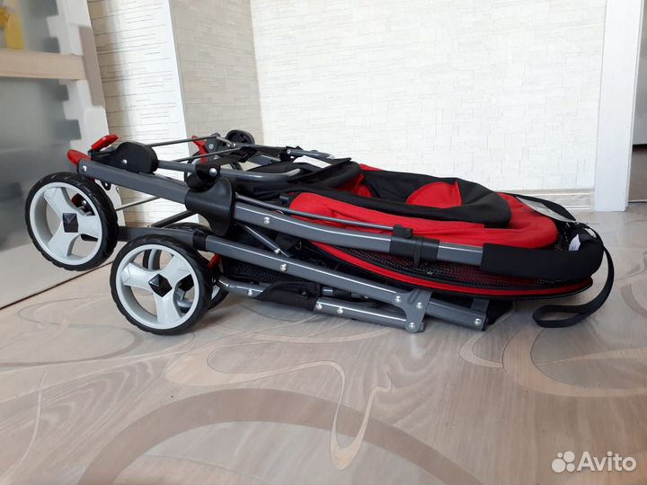 Коляска для собак и кошек до 25 кг