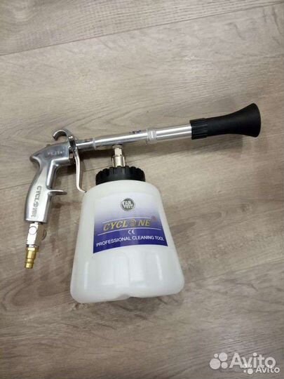 Сдам в аренду оборудования для химчистки автомобил