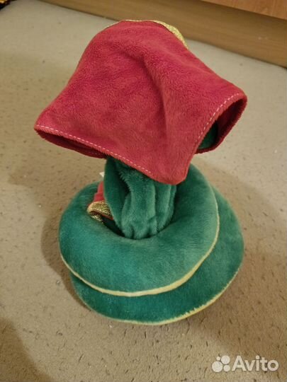 Набор игрушек: швейная машина, змея