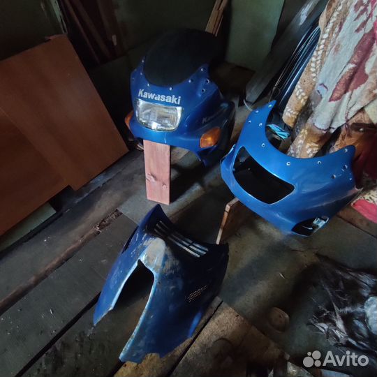 Kawasaki zzr 400/1 разбор по запчастям