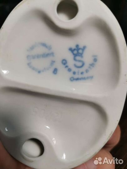 Фарфоровая статуэтка 