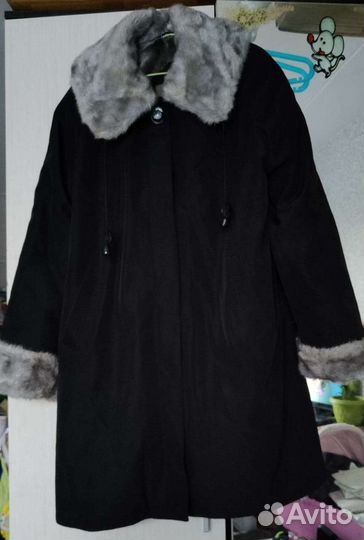 Плащ пальто