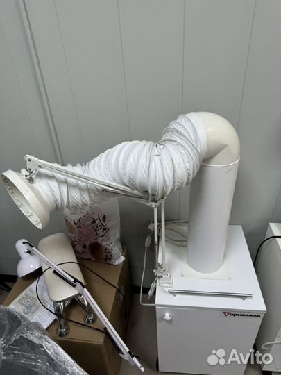 Вытяжка для маникюра и педикюра