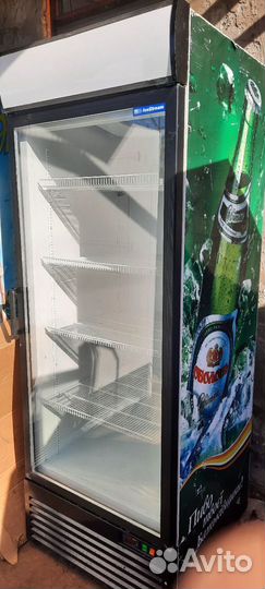 Холодильник витрина для напитков холодильный шкаф