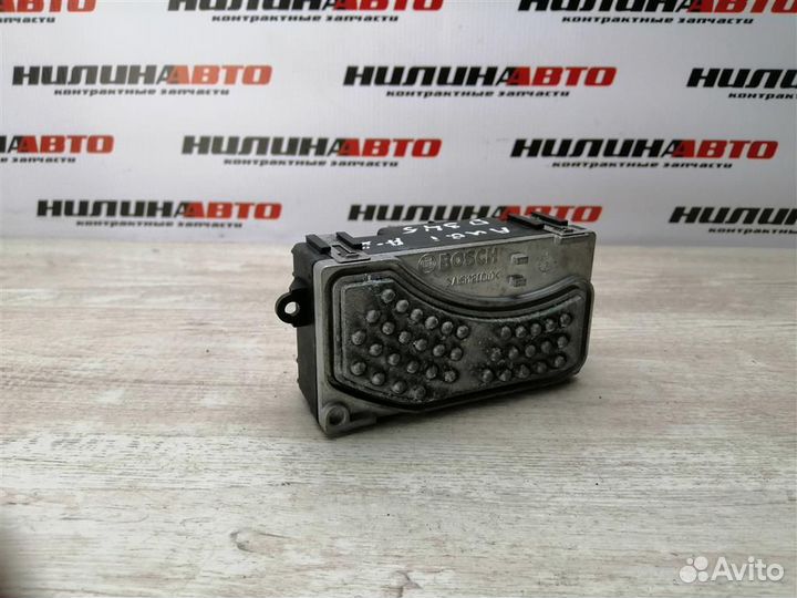 Резистор печки Ауди А6 С6