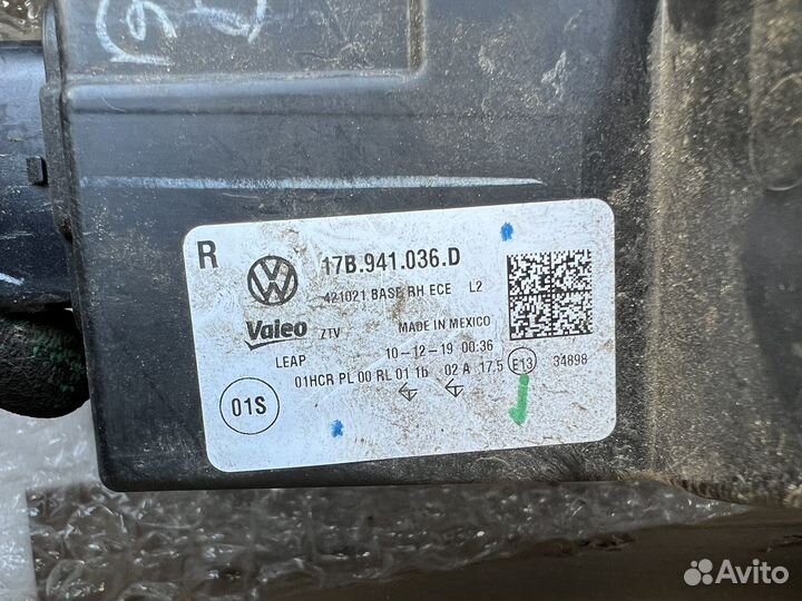 Фара volkswagen jetta 7