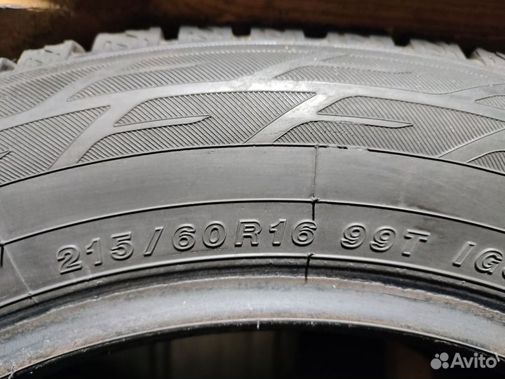 Yokohama Ice Guard Stud IG55 215/60 R16 99T