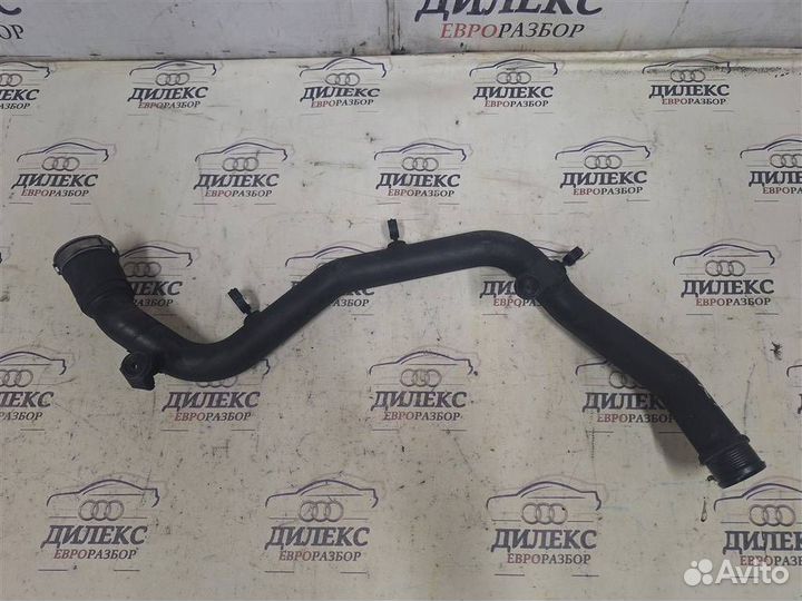 Патрубок интеркулера Audi Q7 2005