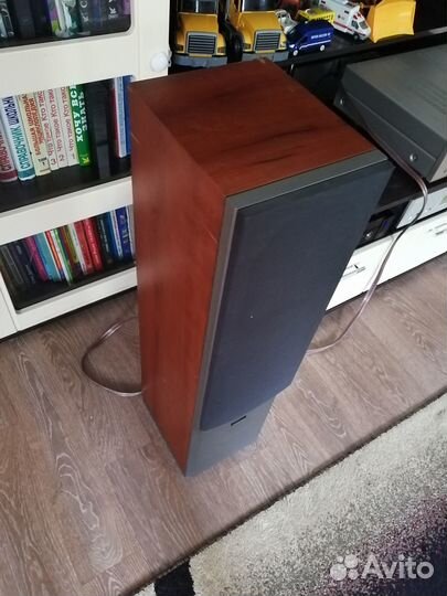 Hi Fi напольная акустика Dynaudio Audience 62