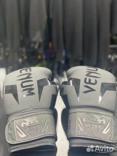 Боксерские перчатки,баксюрки