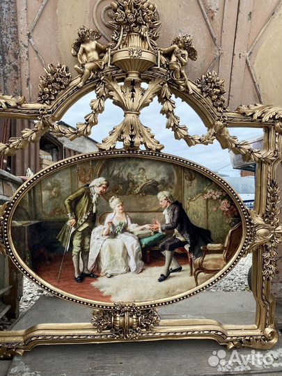 Большая картина с зеркалом