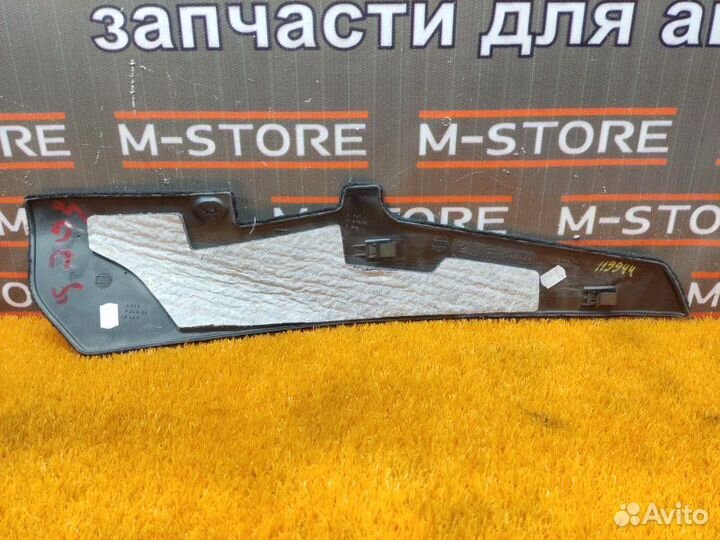 Накладка центральной консоли передняя правая Bmw