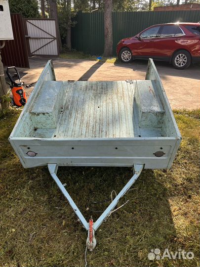 Прицеп автомобильный