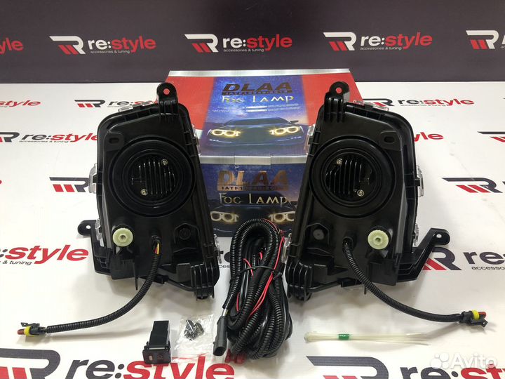 Туманки Toyota Prius 50 R655