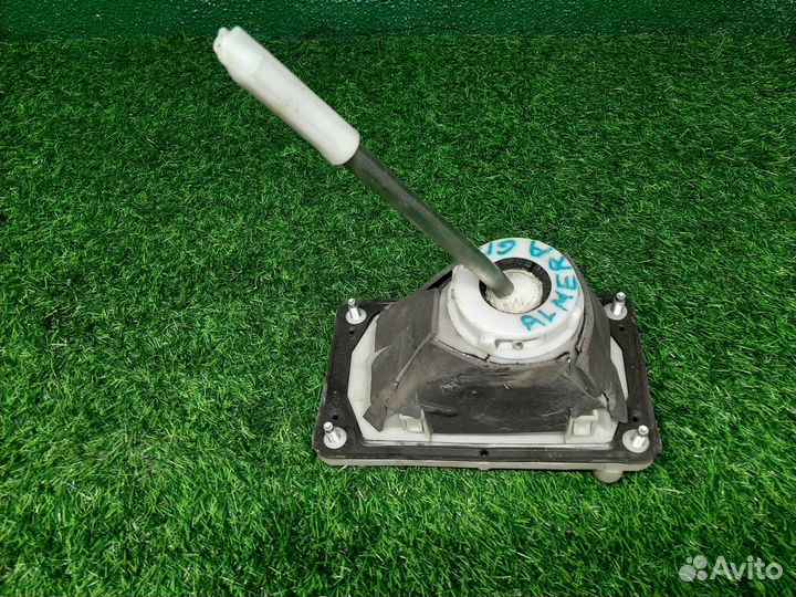В наличии: Кулиса на Nissan Almera 3