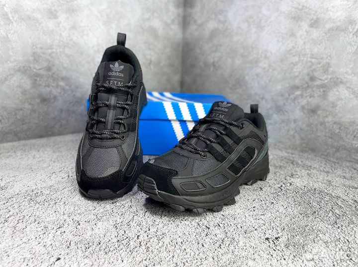 Кроссовки adidas sftm