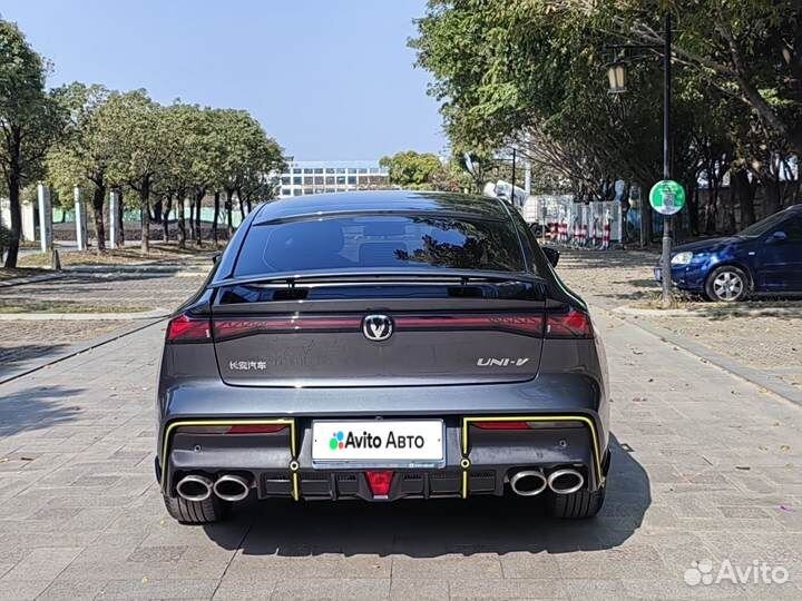 Changan UNI-V 1.5 AMT, 2022, 10 345 км