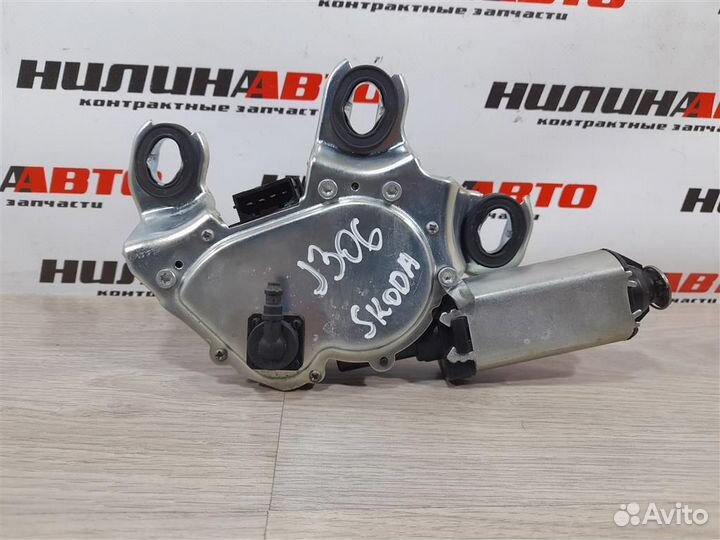 Моторчик стеклоочистителя задний Шкода Октавия А5