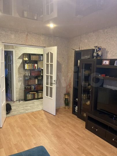 4-к. квартира, 83 м², 3/9 эт.