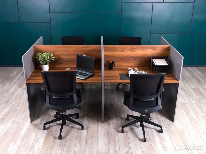 Комплект офисной мебели Россия