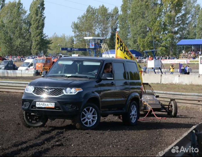 Эвакуатор уаз,Нива с прицепом