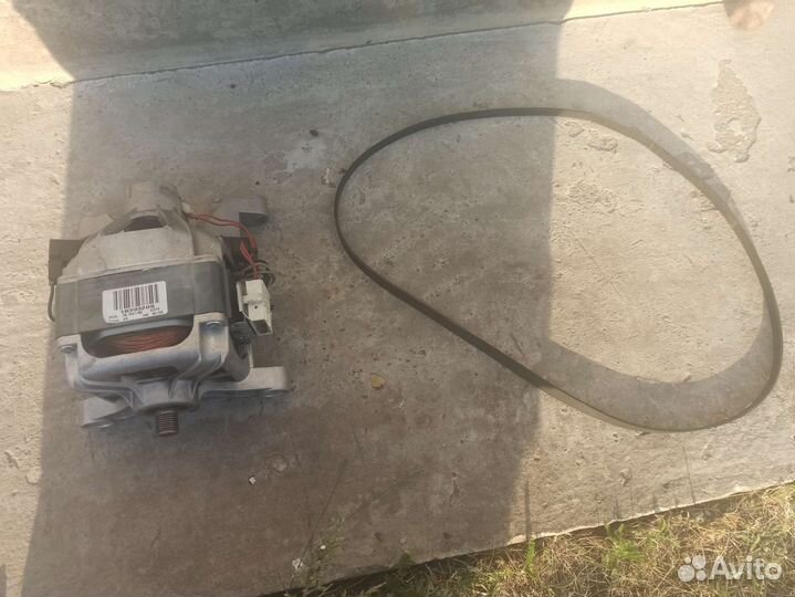 Мотор на стиральную машину