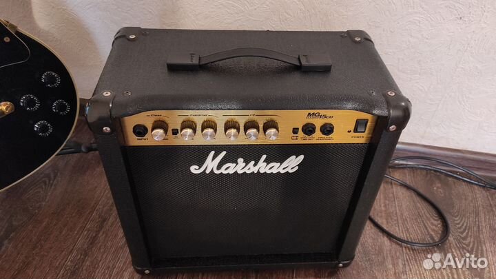 Комбоусилитель Marshall mg15