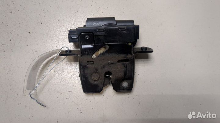 Замок багажника Nissan Qashqai, 2008