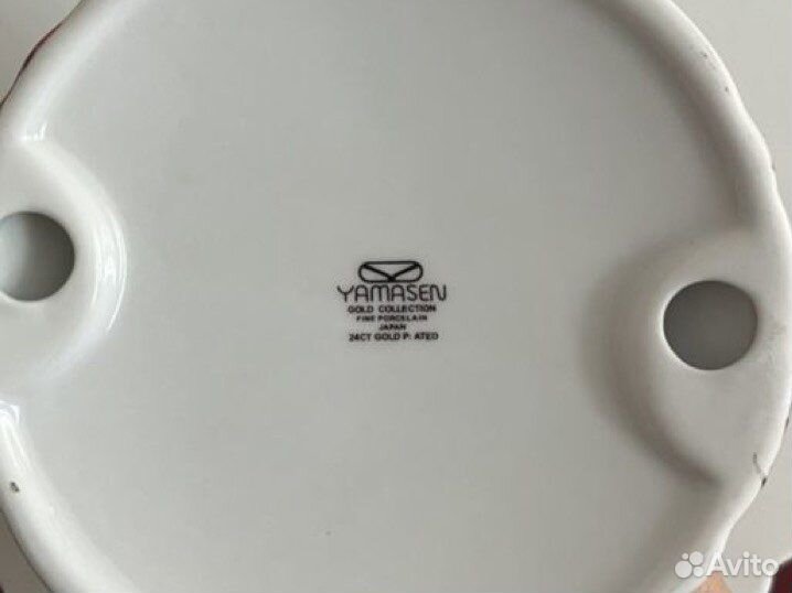 Тортница на ножке