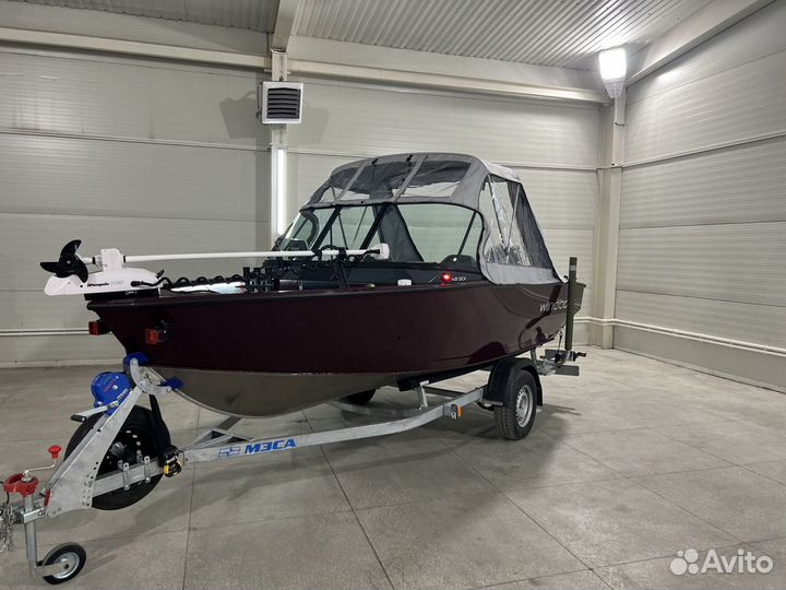 Windboat 4.6 DCX 24м.г.+ Yamaha f60