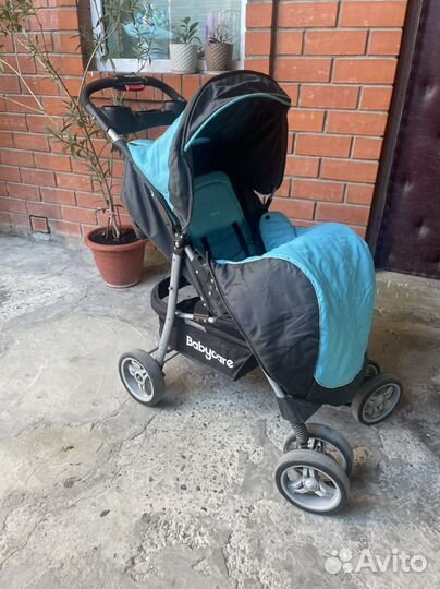 Прогулочная коляска