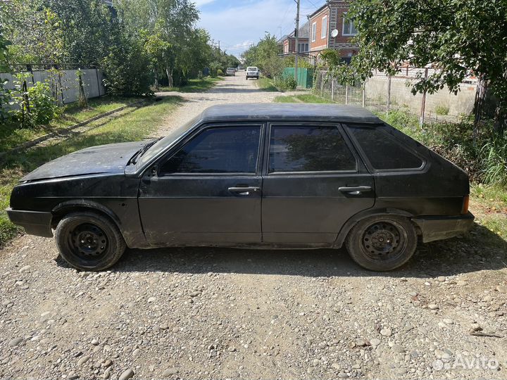 ВАЗ 2109 1.3 МТ, 2001, 200 000 км