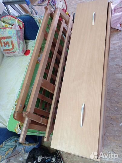 Детская кроватка