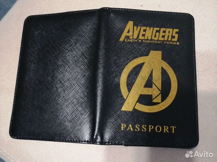 Марвел чехол для паспорта